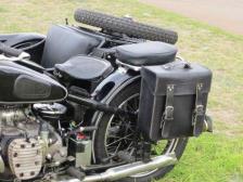 CJ750 R71 leather ammunition bags